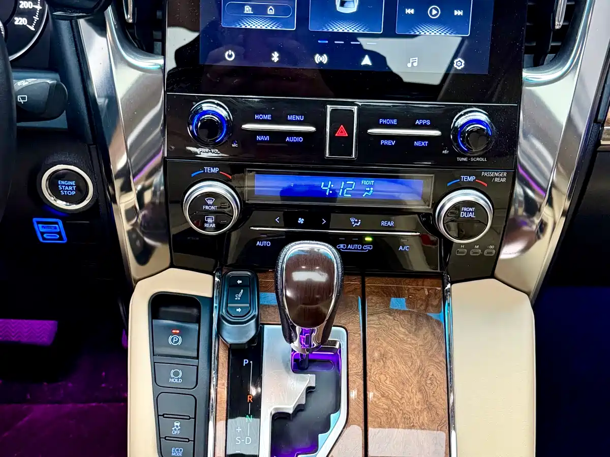 Toyota Alphard 2015 3.5L Premium Edition фото 8