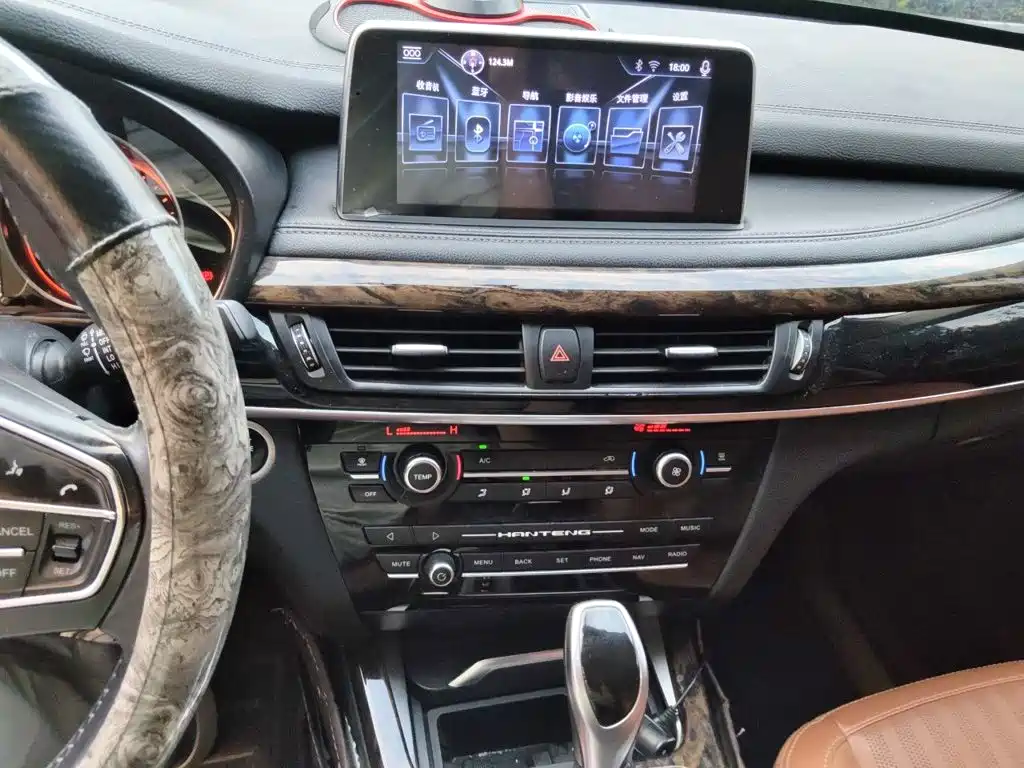 Hanteng Auto Hanteng X7 2018 2018 Model X7S 1.5T Automatic Luxury Edition