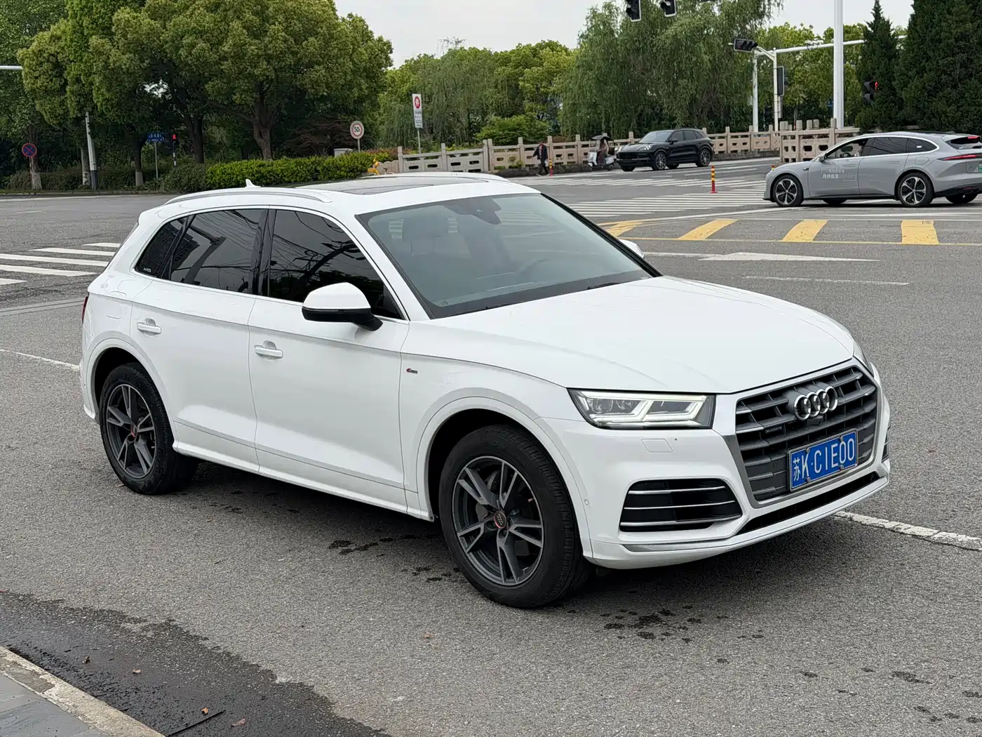 Audi Q5L 2020 45 TFSI Exclusive Fashion фото 7