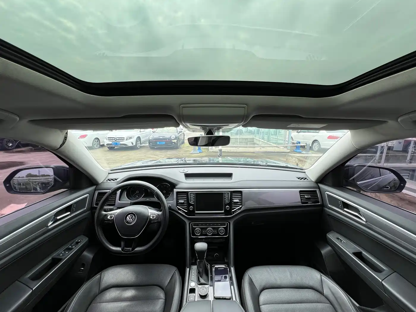 Volkswagen Teramont 2017 380TSI 4WD Luxury Edition фото 5