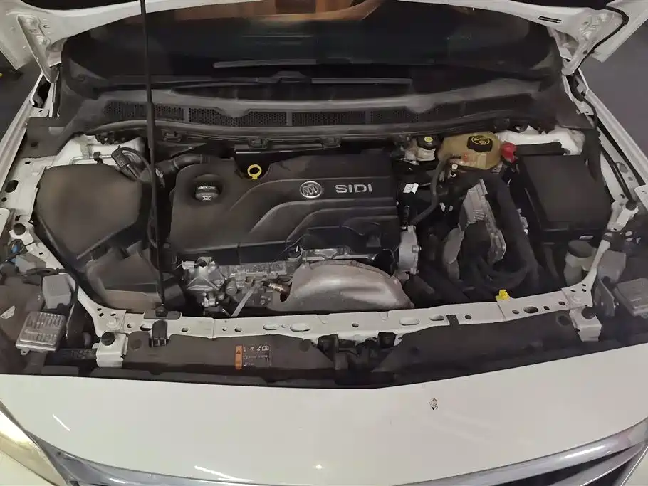 Buick Verano 2018 Sedan 15S Automatic Progressive фото 10