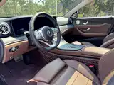 Фото 4 - Mercedes-Benz E-Class