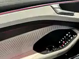 Photo 14 - Audi A6L