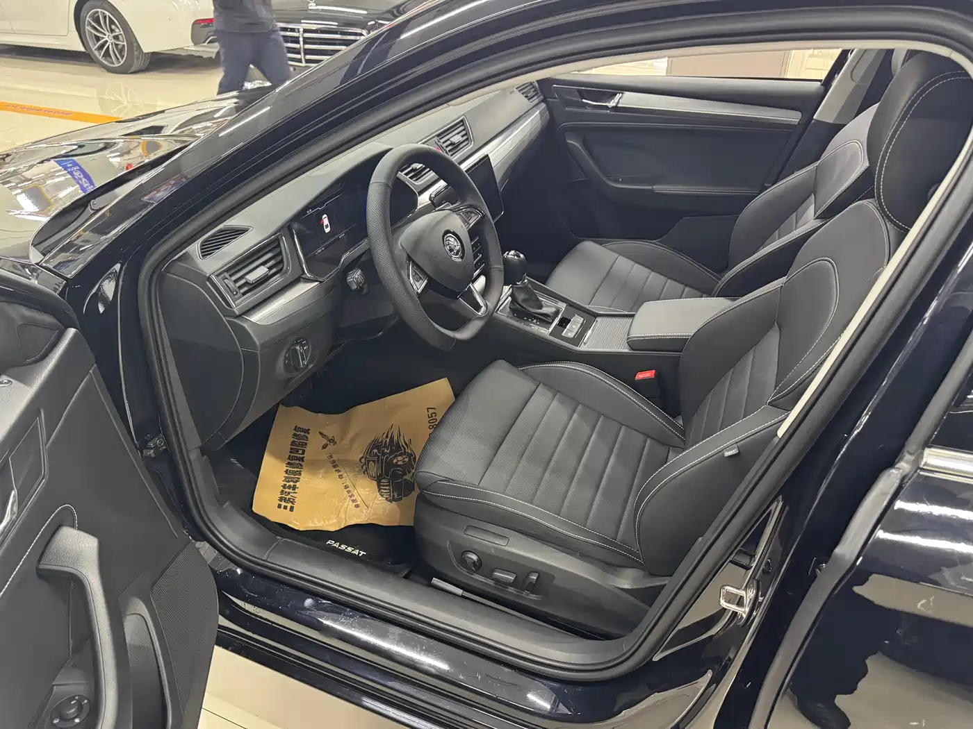 Škoda Superb 2024 TSI280 DSG Premium Edition фото 7