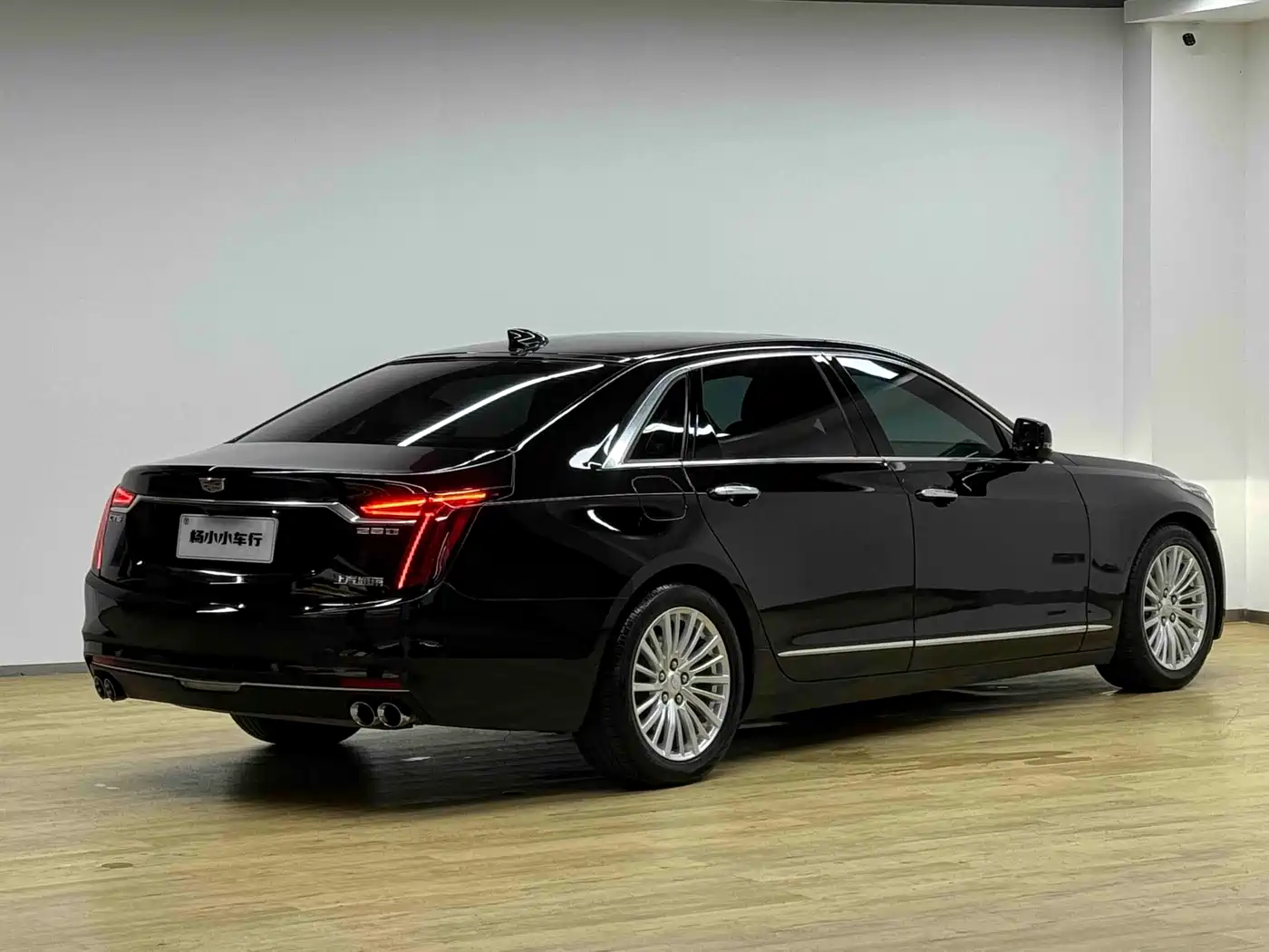 Cadillac CT6 2019 2019 28T Fashion Model