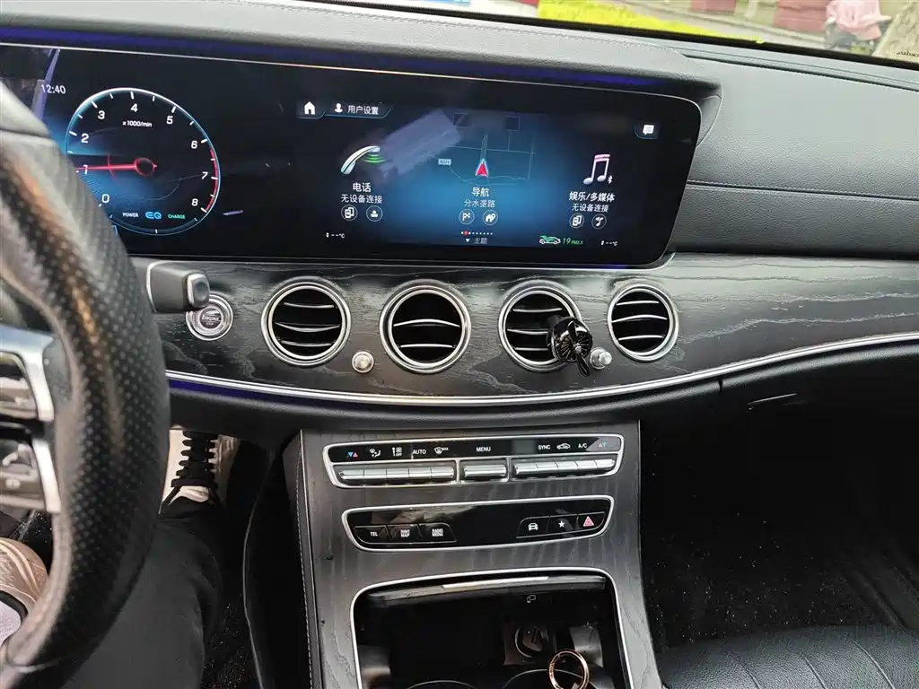 MERCEDES-BENZ E-CLASS (IMPORTED)