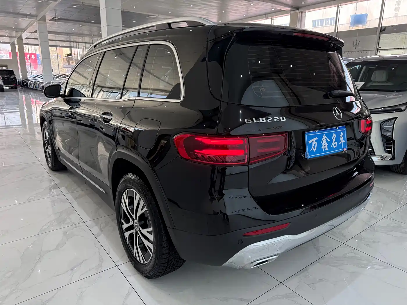 Mercedes-Benz GLB 2025 GLB 220 Dynamic фото 16