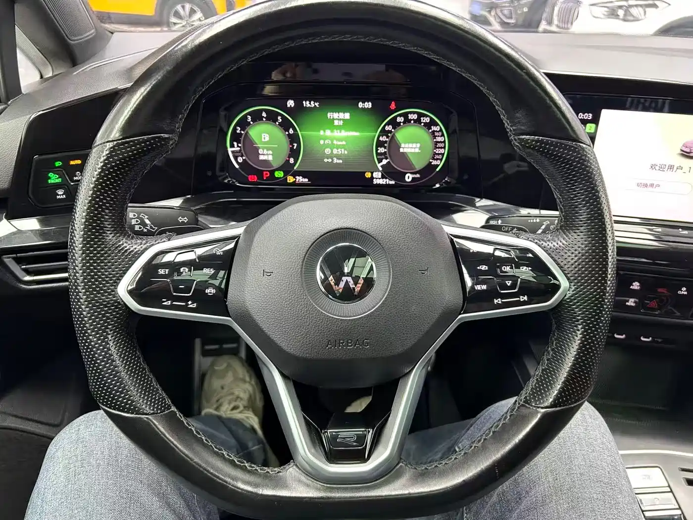 Volkswagen Golf 2021 280TSI DSG R-Line фото 12
