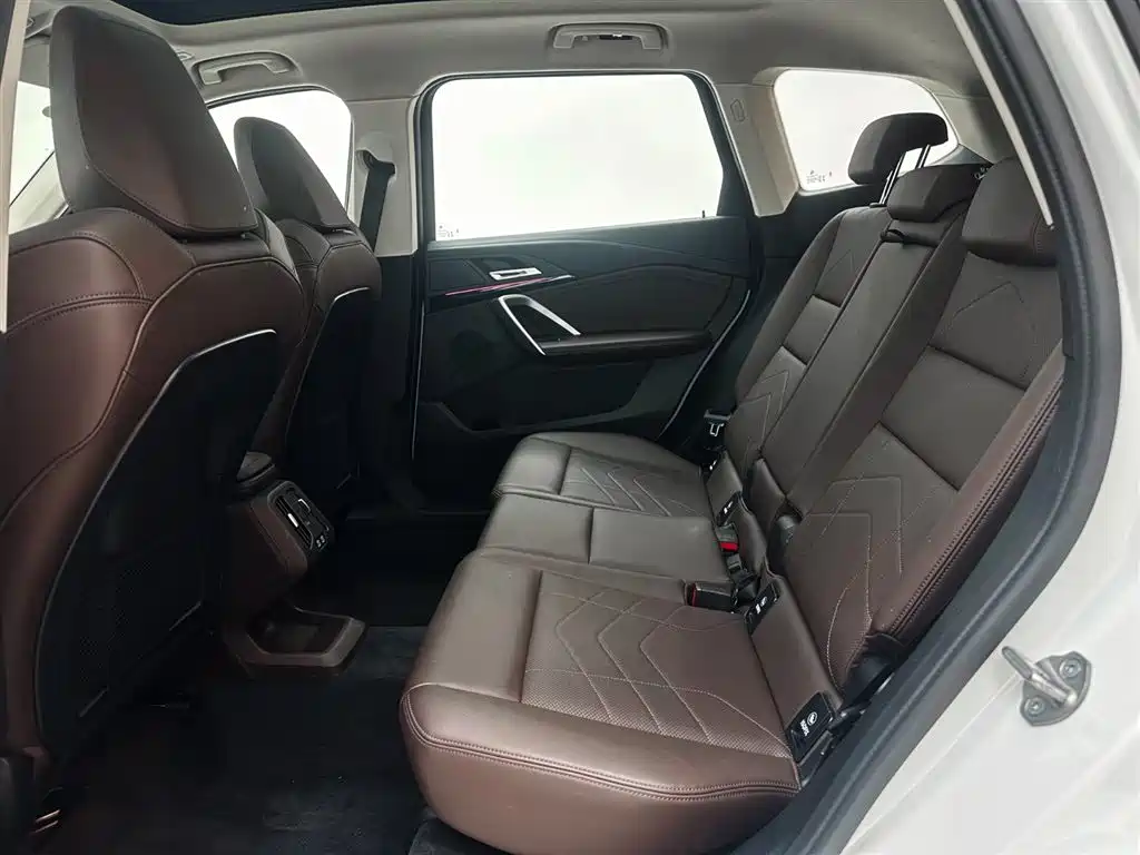 BMW X1 2023 sDrive20Li X Design Package фото 22