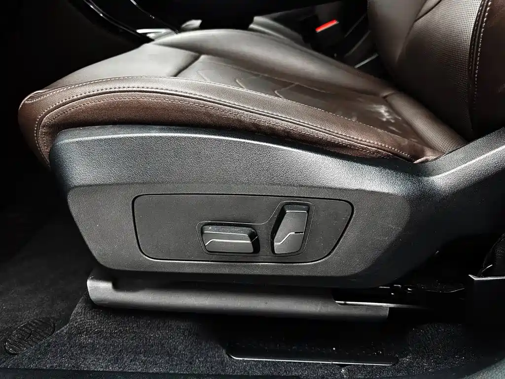 BMW X1 2023 sDrive20Li X Design Package фото 18