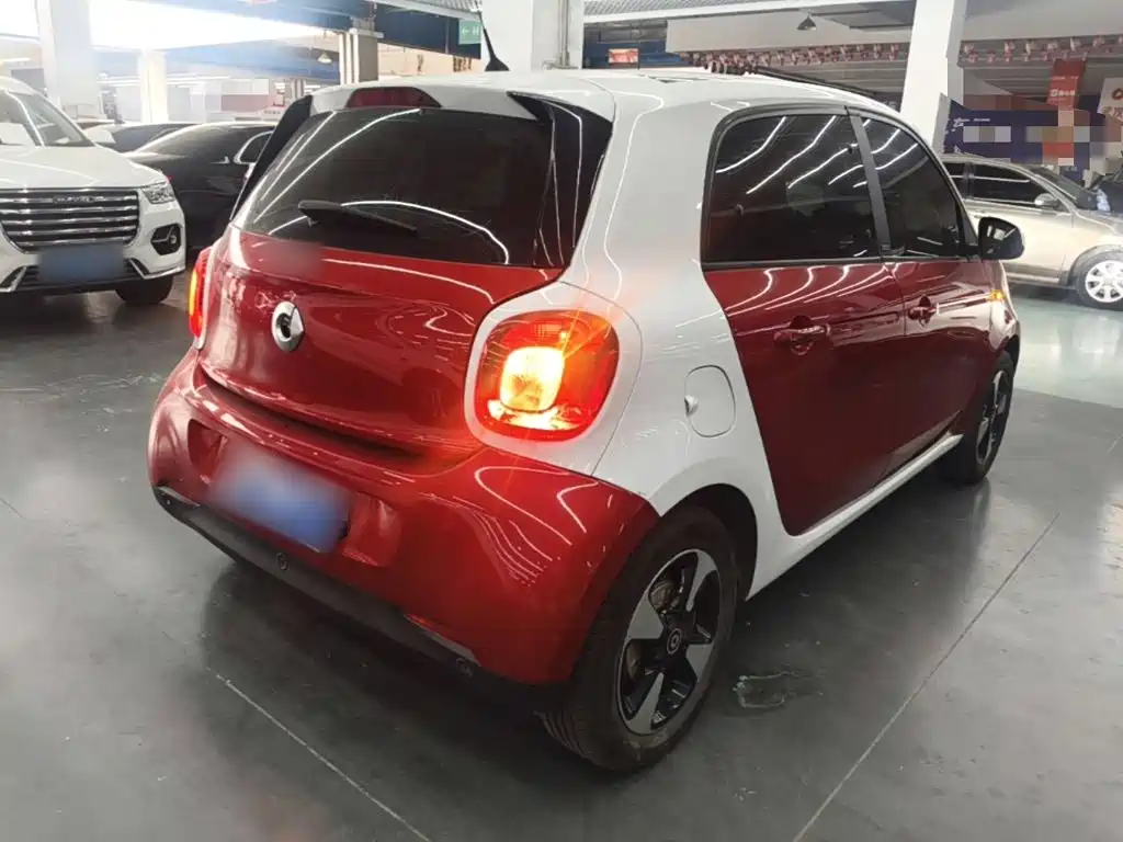 smart forfour 2018 2018 1.0L 52kW Passion Edition
