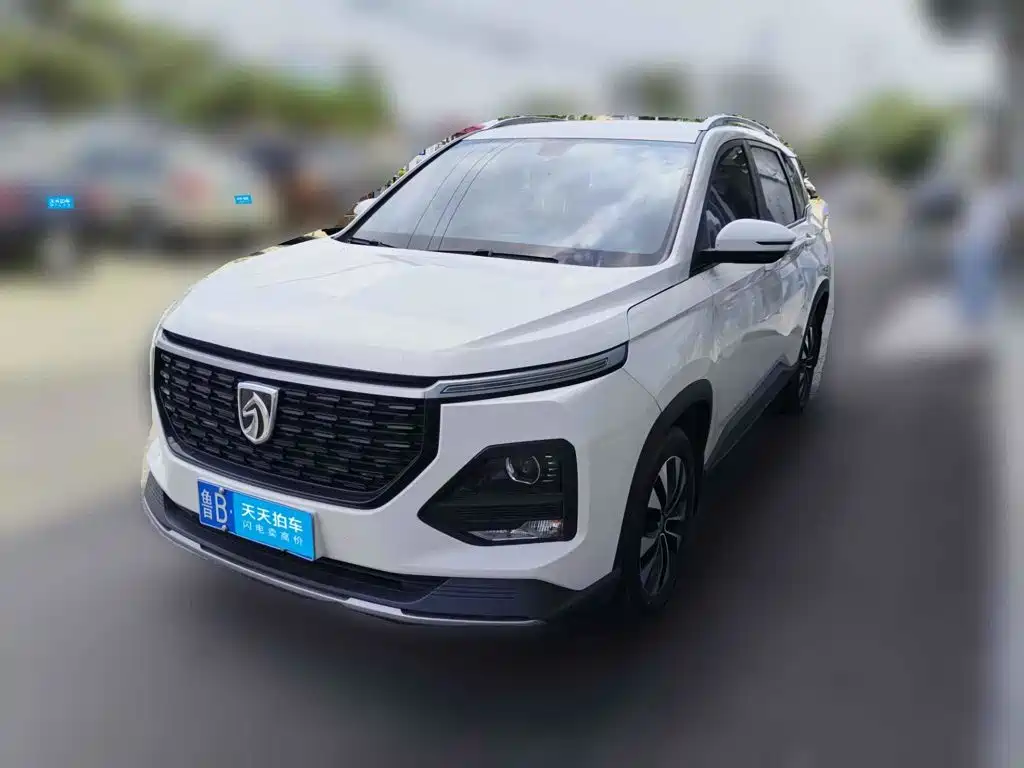 Baojun 530 2021 2021 Global Anniversary Edition 1.5T CVT Luxury 6-seater