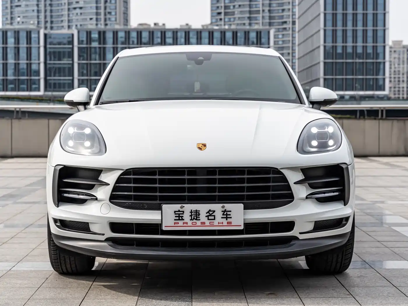 Porsche Macan 2018 Macan 2.0T фото 3