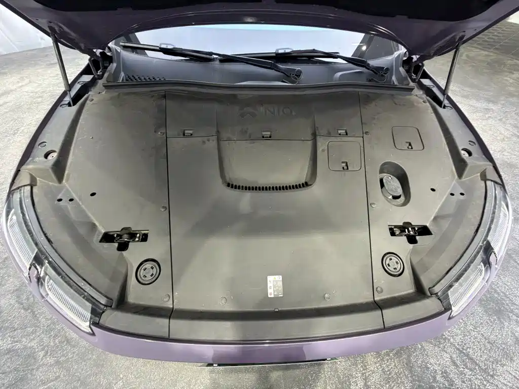 Фото 7 - NIO EC6