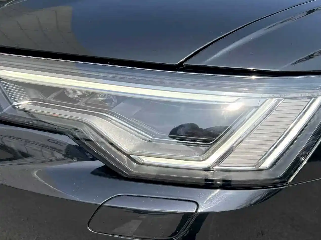 Audi A6L 2024 45 TFSI Premium Dynamic фото 12