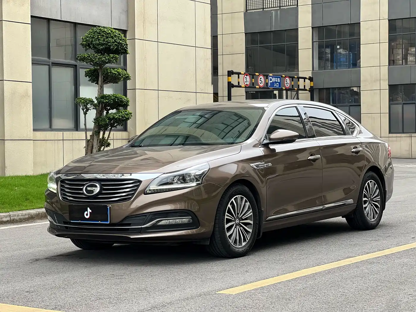 2016 GAC Trumpchi Trumpchi GA8