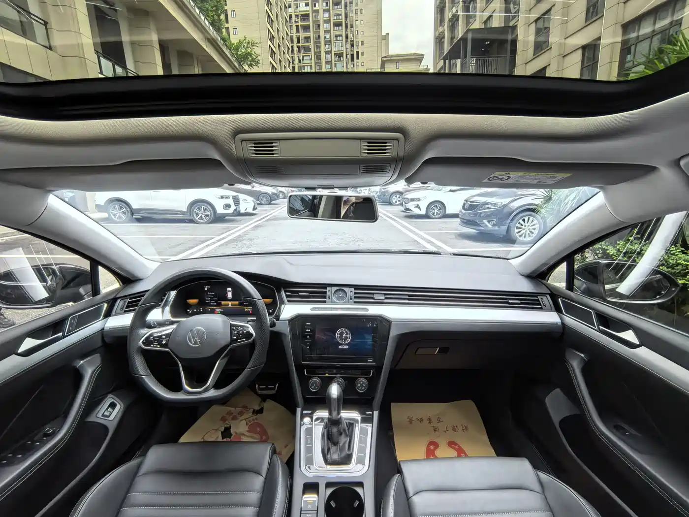 Volkswagen Magotan 2023 2 Million Units Commemorative Edition 280TSI DSG Comfort фото 8
