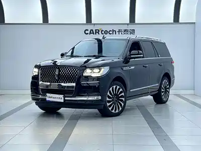 Lincoln Navigator