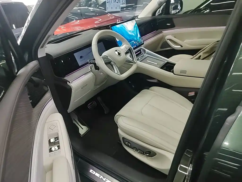 Denza N9 2025 2025 Flagship Model