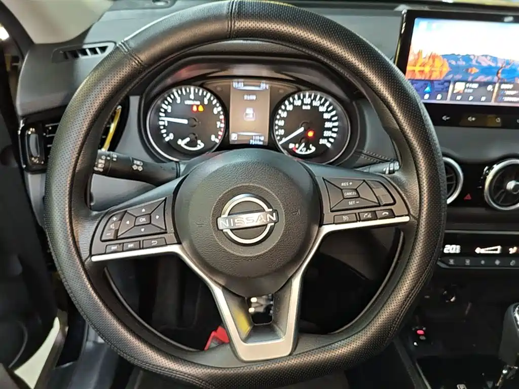 NISSAN QIJUN