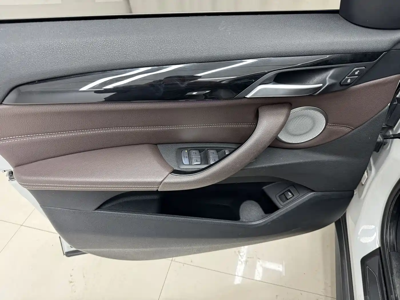 BMW X1 2021 sDrive20Li Fashion фото 7