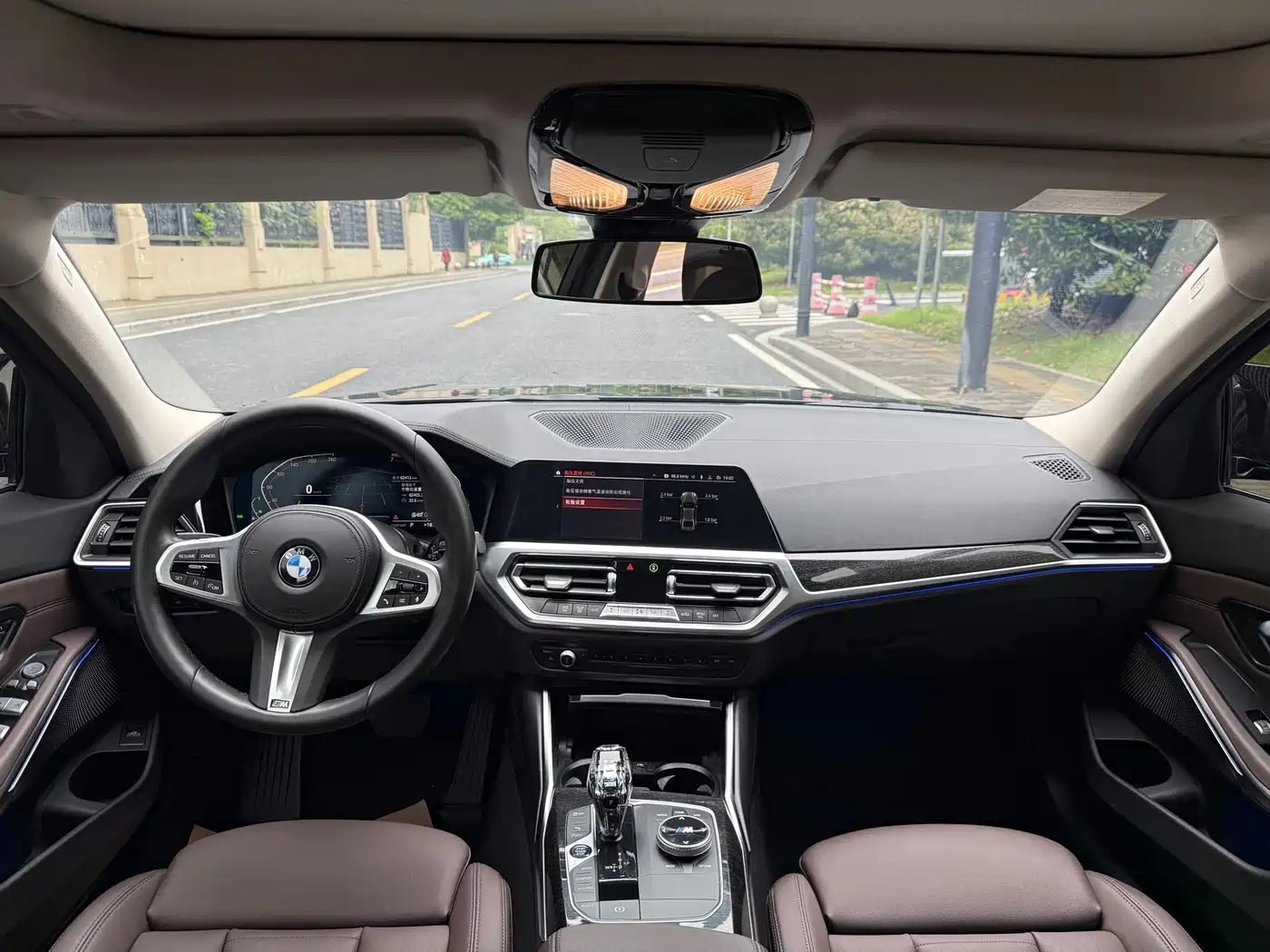 BMW 3 Series 2021 325Li M Sport Package фото 2