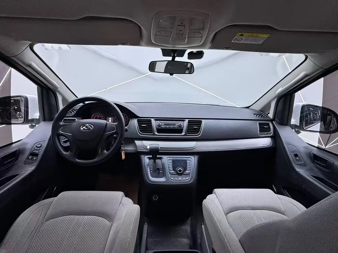 SAIC Maxus Maxus G10 2019 PLUS 2.0T Auto Elite China VI фото 9