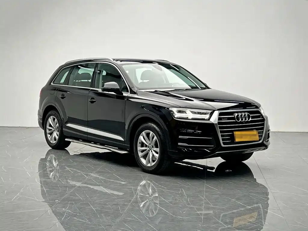 Photo 8 - Audi Q7