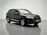 Photo 8 - Audi Q7