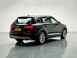 Photo 6 - Audi Q7