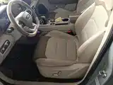 Фото 9 - Geely ICON
