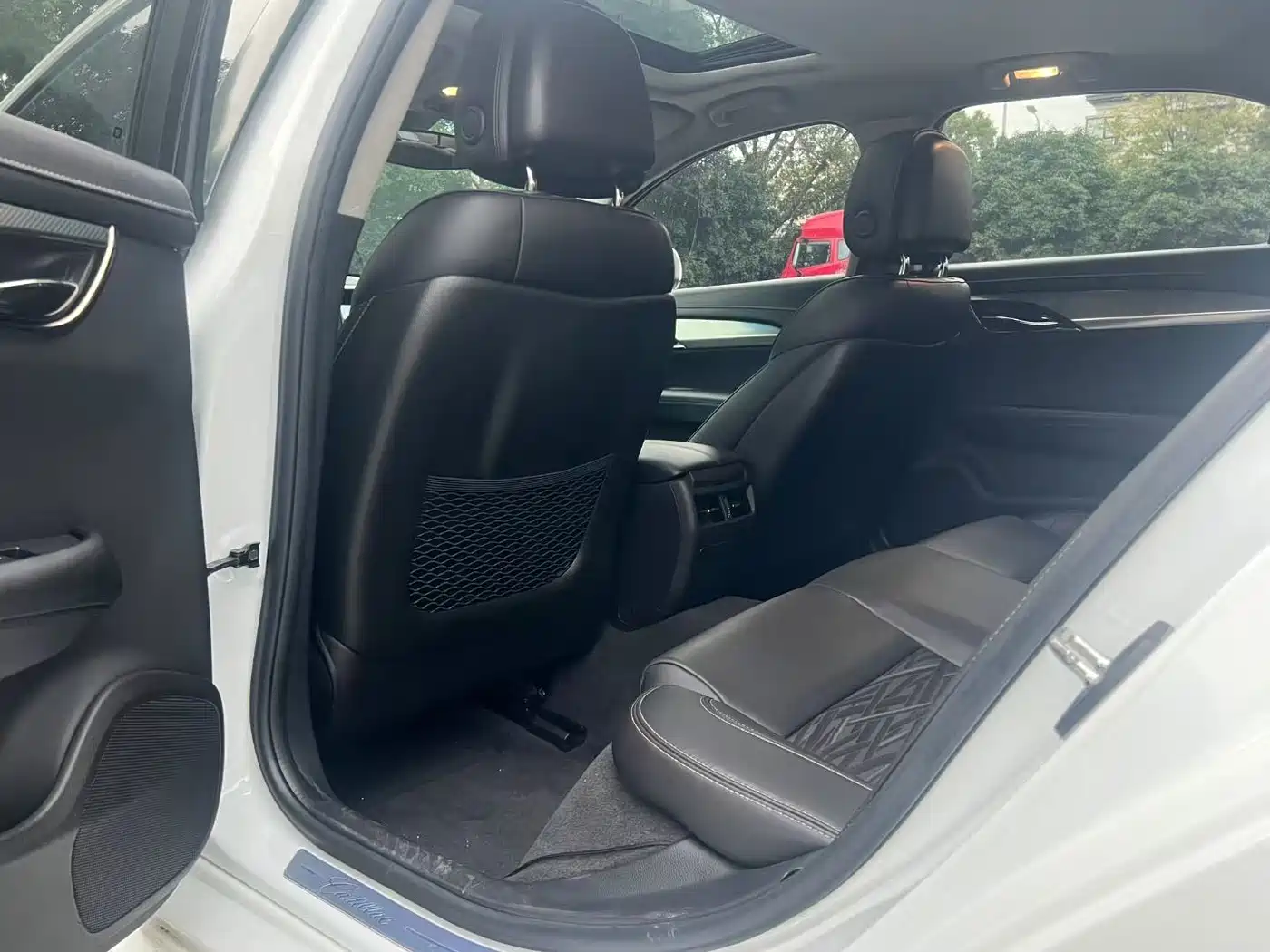 Cadillac ATS-L 2017 28T Technology фото 12
