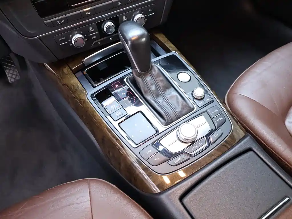 Audi A6L 2018 30th Anniversary TFSI Progressive фото 12