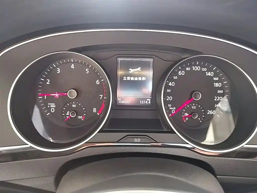 Volkswagen Magotan 2017 330TSI DSG Luxury фото 12