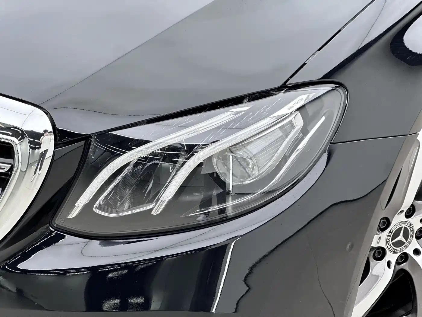 Mercedes-Benz E-Class 2018 E 300 L Sport Luxury фото 14