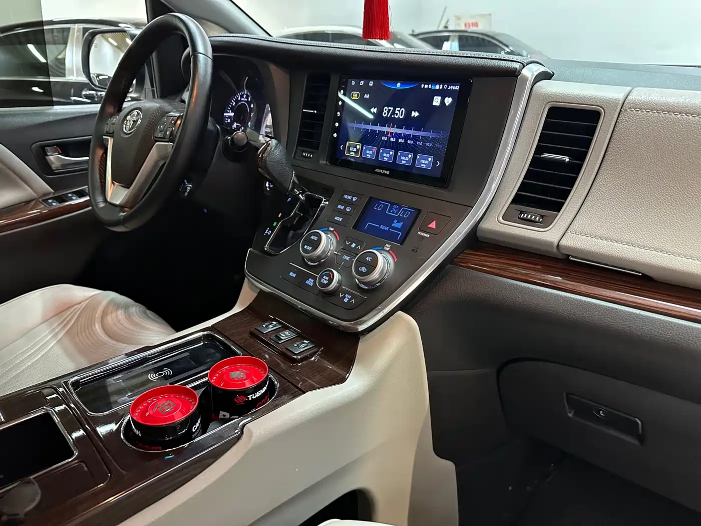 Toyota Sienna 2017 2015 3.5L 4WD L