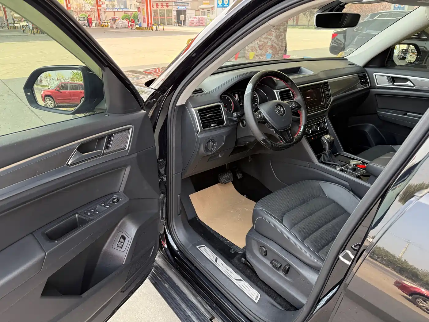 Volkswagen Teramont 2019 380TSI 4WD Luxury Edition China VI фото 9