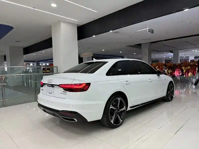 Audi A4L 2024 40 TFSI Luxury Dynamic фото 6