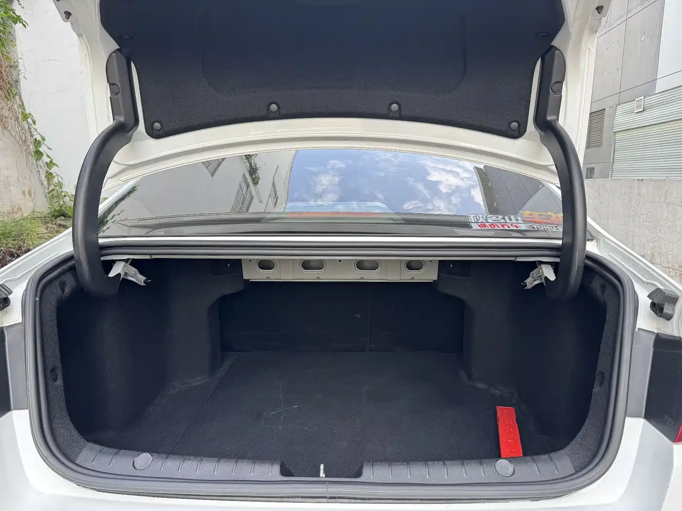 GEELY AUTOMOBILE EMGRAND GL