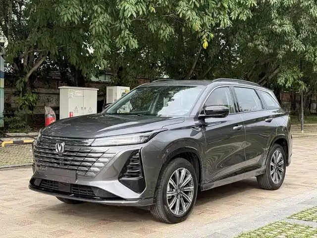 CHANG'AN CS75PLUS 2025