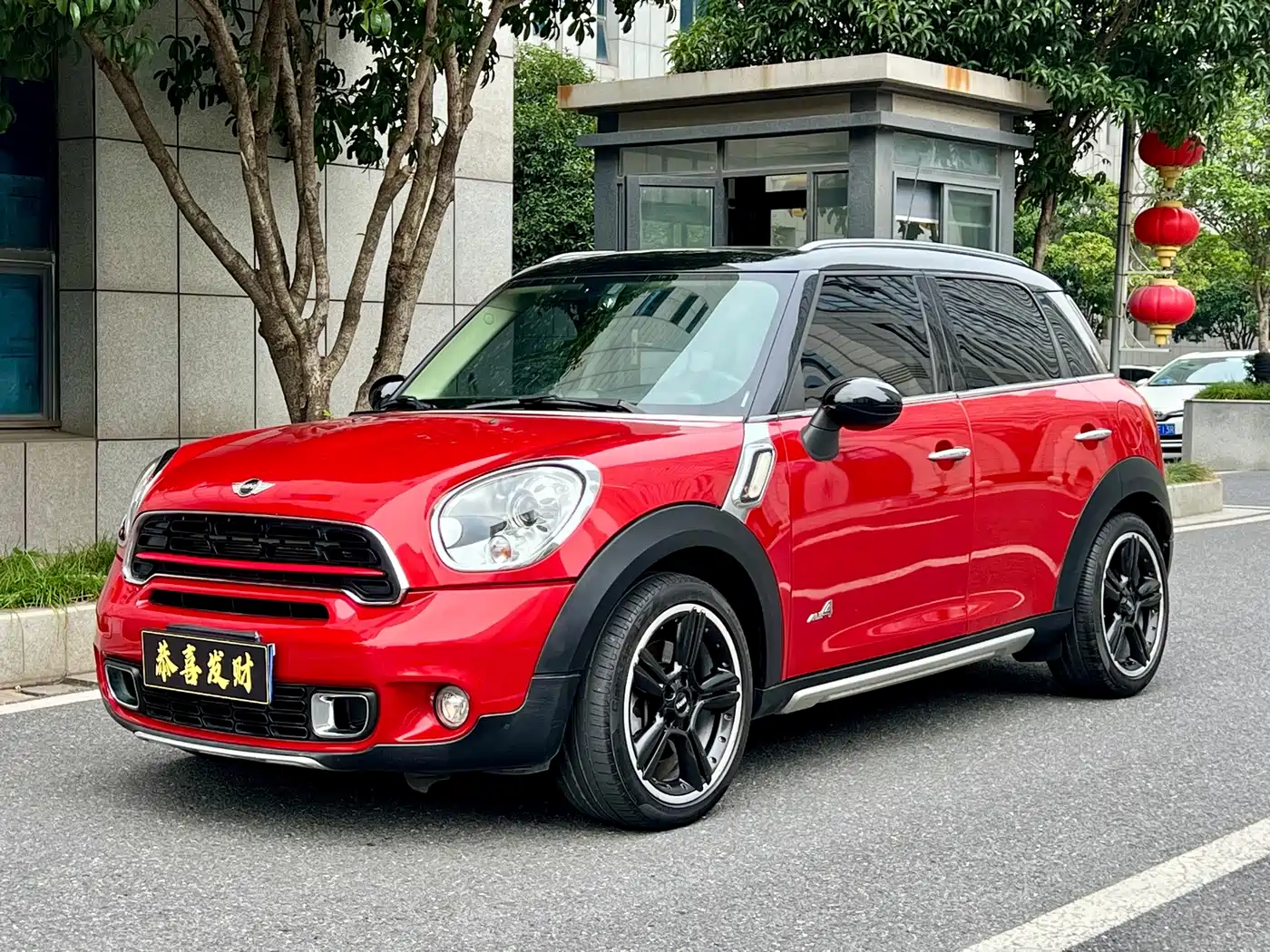 Фото 1 - MINI COUNTRYMAN