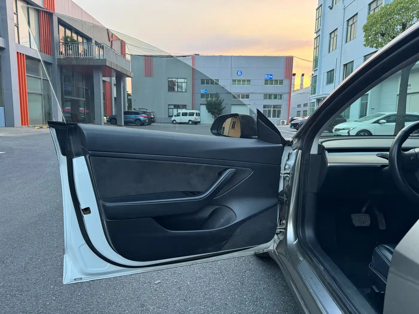 Tesla Model 3 (Import) 2020 2019 Standard Range RWD Upgraded Edition