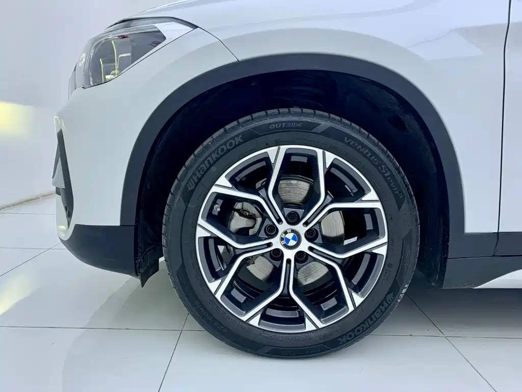 Photo 38 - BMW X1