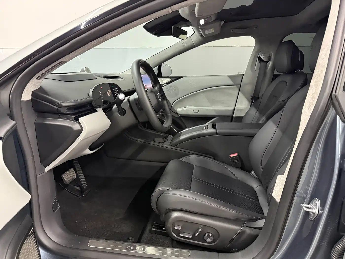 ZEEKR EXTREME KRYPTON 007