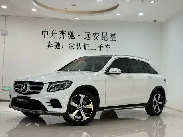 MERCEDES-BENZ GLC