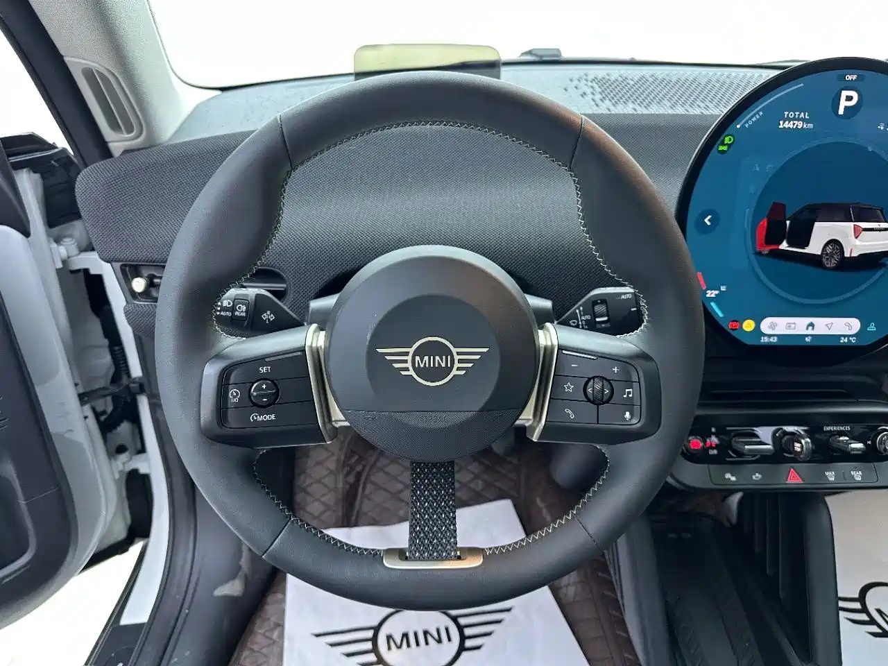 MINI Electric MINI COOPER 2024 2024 452km COOPER SE Artist