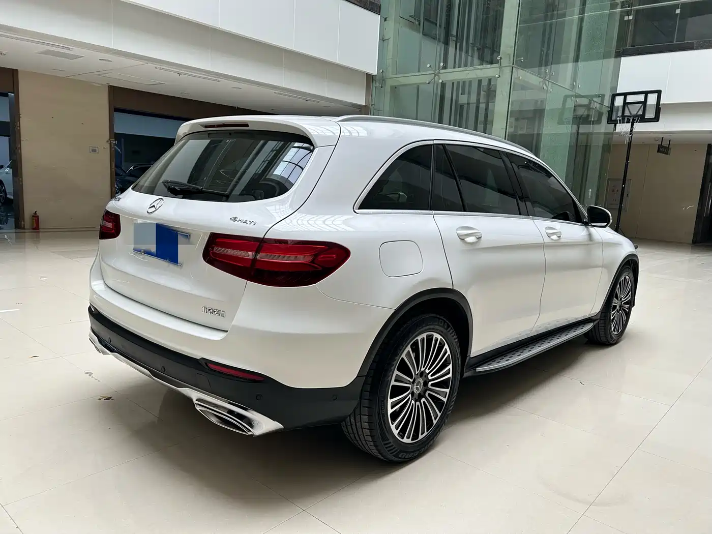 Mercedes-Benz GLC 2019 Model GLC 200 L 4MATIC фото 4