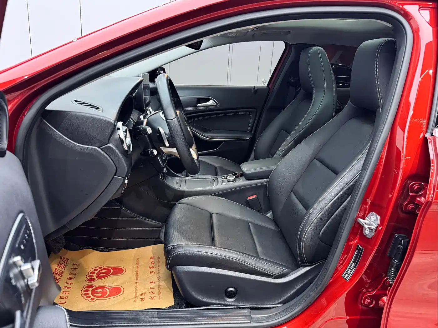 Mercedes-Benz GLA 2019 GLA 200 Dynamic фото 9