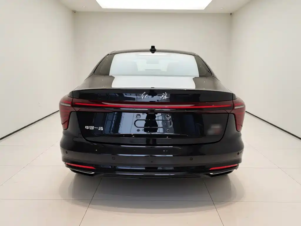 Hongqi H5 2026 2025 1.5T DCT Mystic Shadow 2 Million Edition