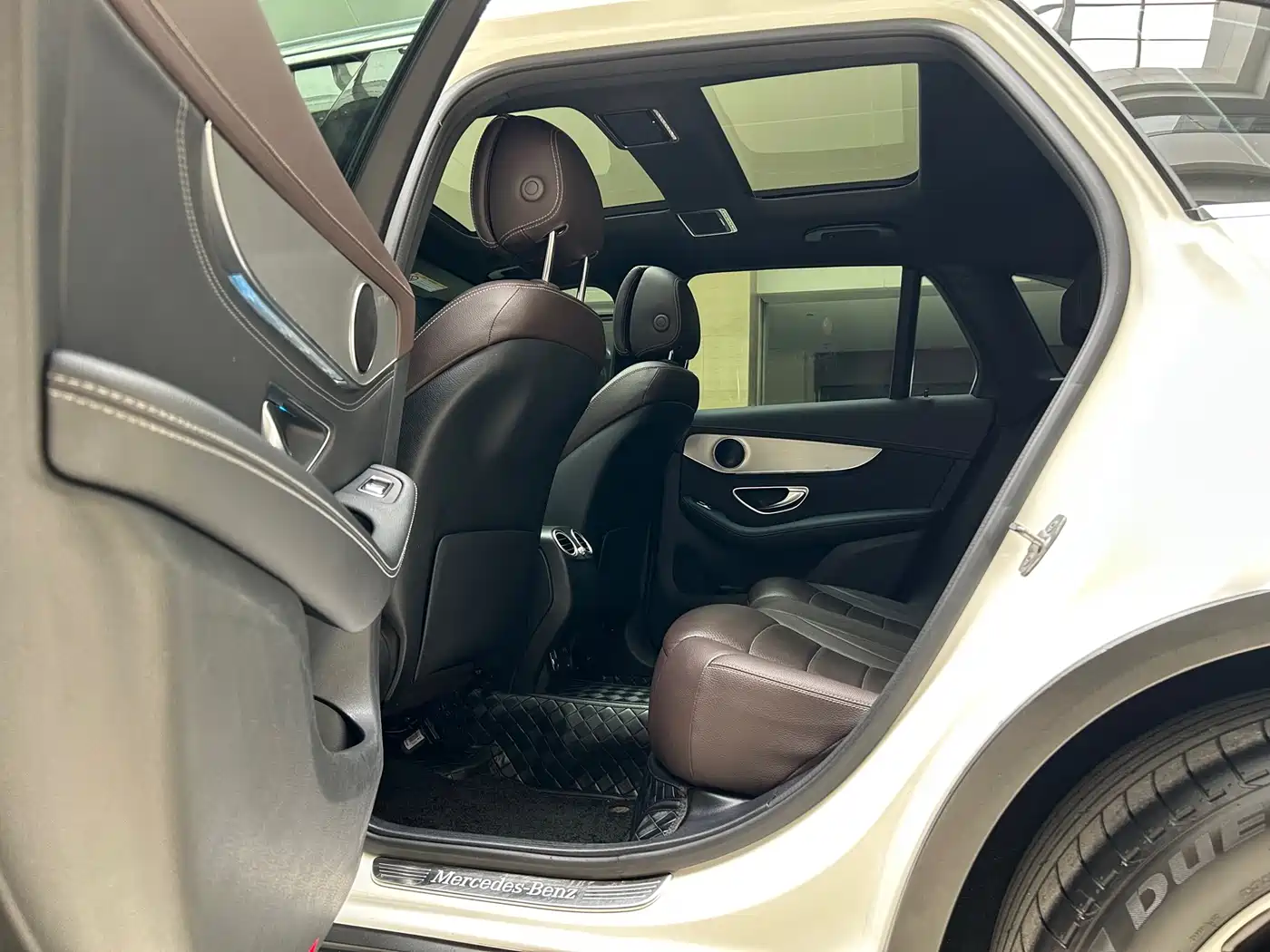 Mercedes-Benz GLC 2019 Model GLC 200 L 4MATIC фото 15